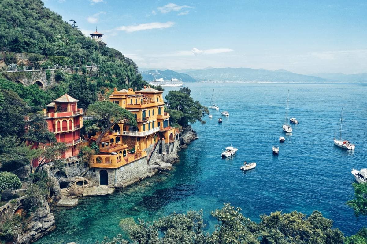 Tra paesi variopinti e buon cibo del Golfo del Tigullio