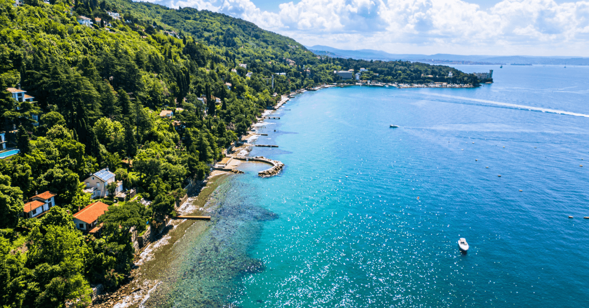 Baia di Sistiana: Guida Completa 2026