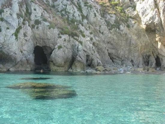 Grotte di Mongiove.jpg