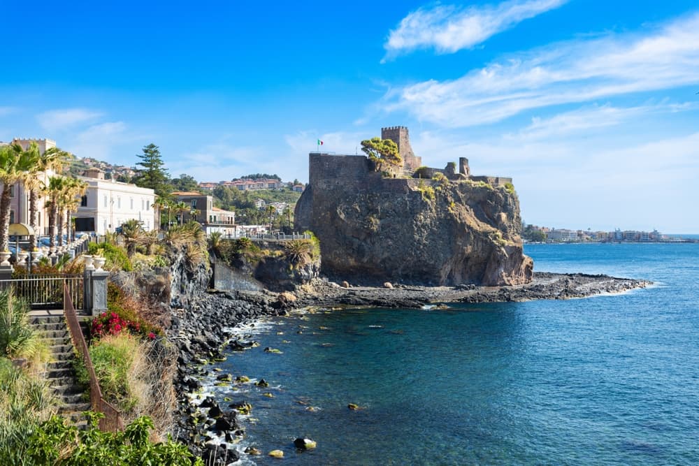 Le Spiagge più belle di Catania per la tua estate 2026
