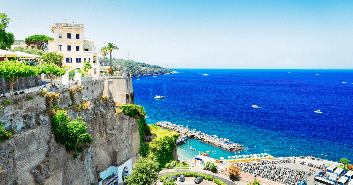 Cosa vedere a Sorrento: 10 posti da non perdere per l'estate 2024