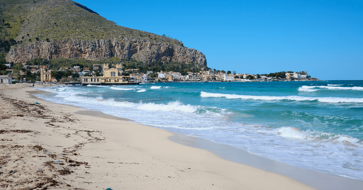 Cosa Vedere a Mondello 2026: Guida da Insider per la Tua Estate