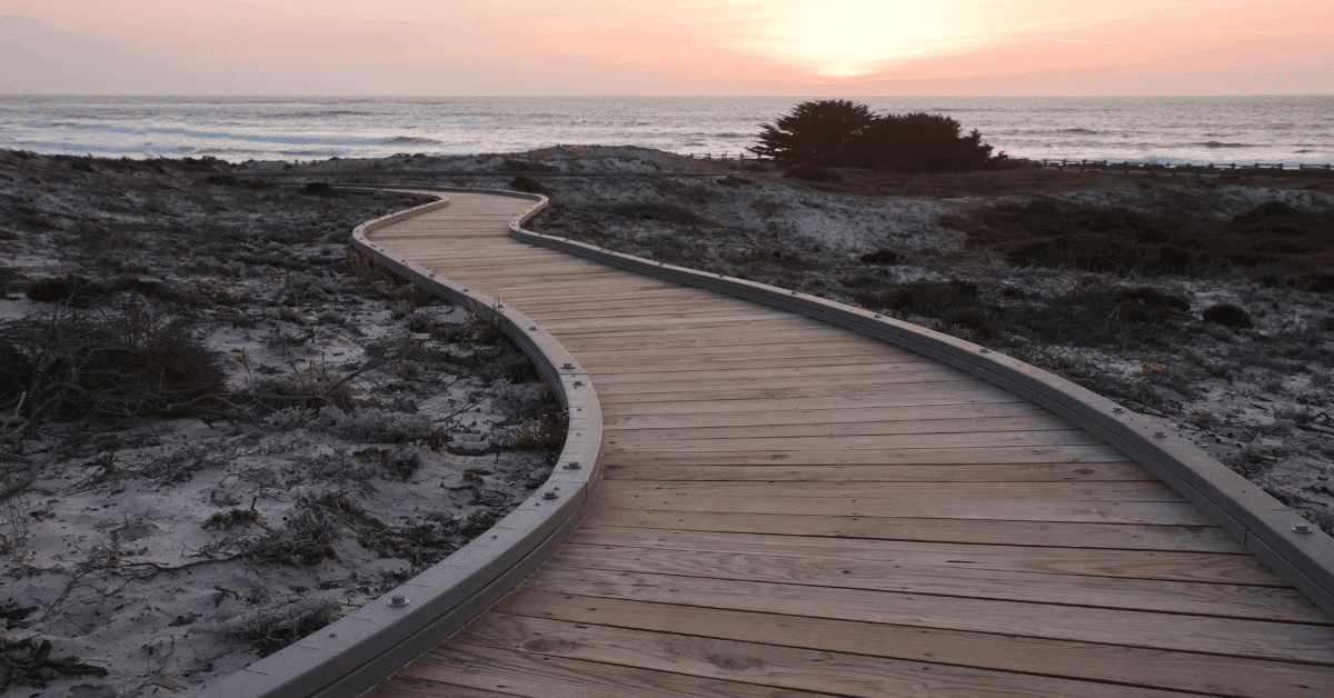 Come abbellire la passerella del tuo stabilimento balneare