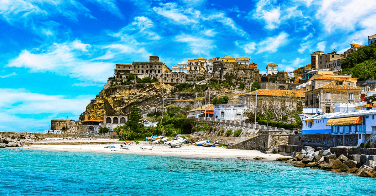 Pizzo Calabro: Guida Completa per un'Estate Autentica 2026