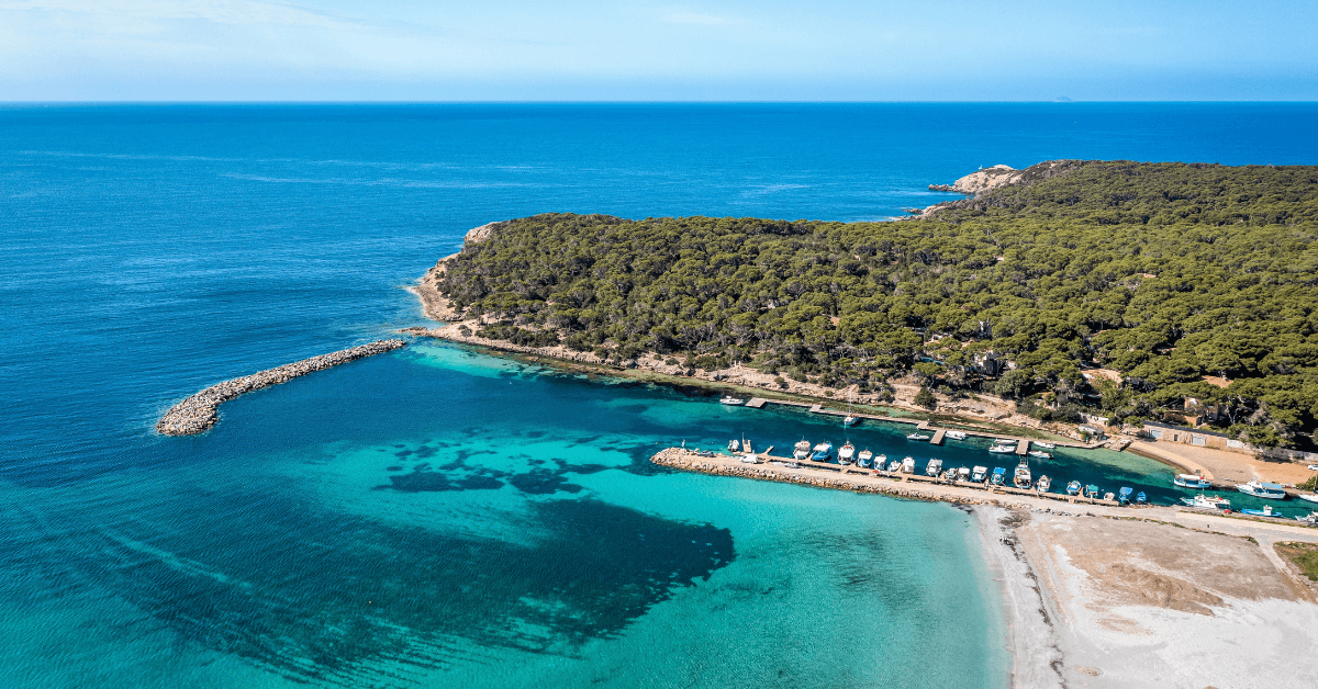Porto Pino: Cosa Vedere e Itinerari Estivi 2026 in Sardegna