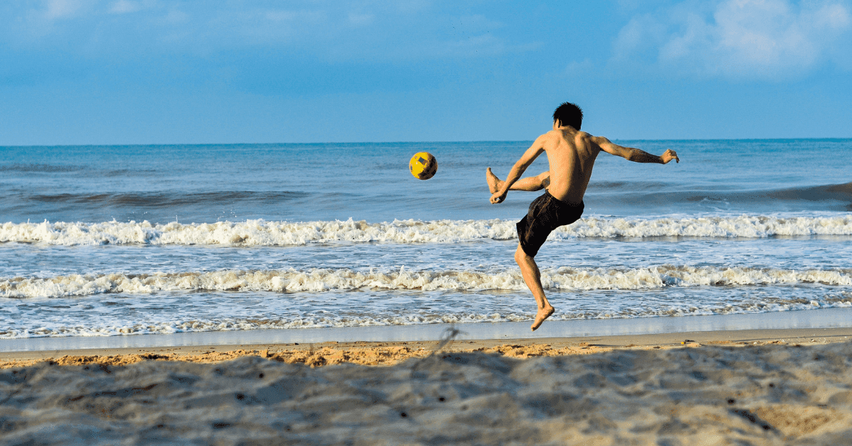 Beach soccer in Toscana: le spiagge da non perdere per gli appassionati del gioco