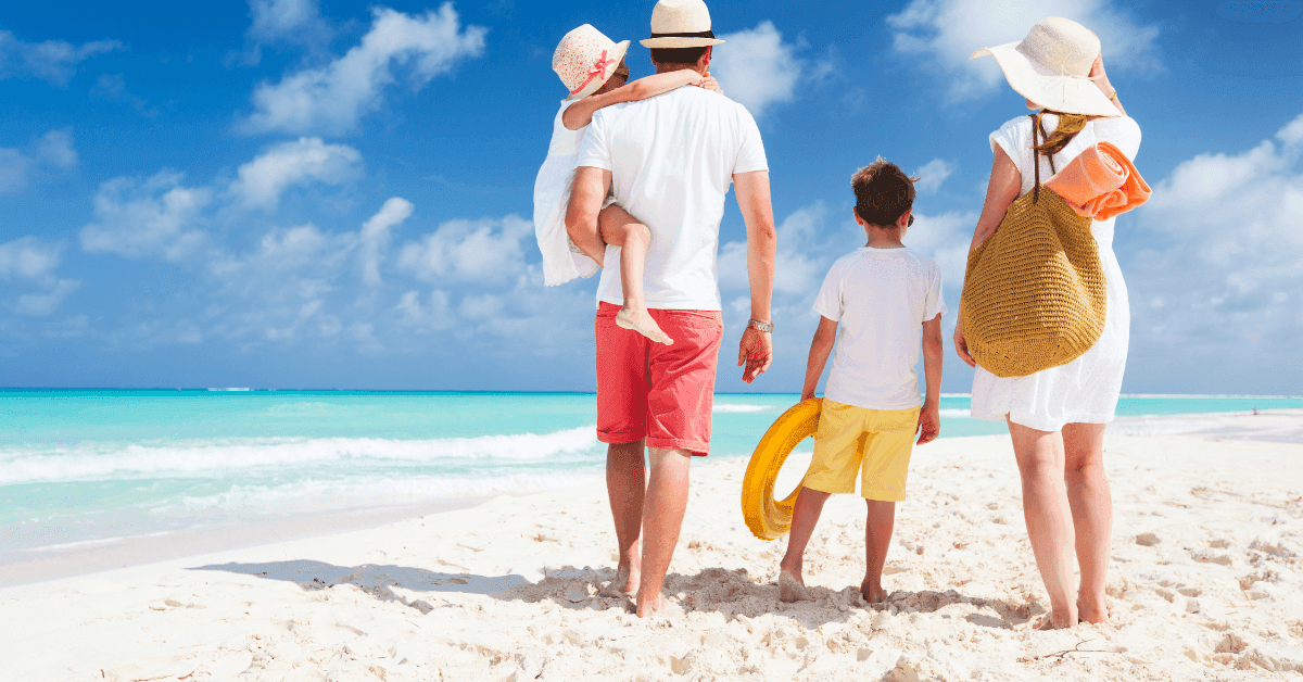 Le 10 spiagge italiane più adatte per una vacanza al mare con tutta la famiglia