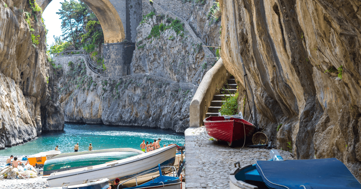 Alla scoperta delle migliori spiagge di Furore