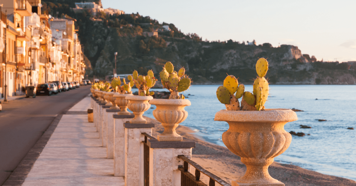 Le Spiagge più belle di Giardini Naxos: Guida 2026