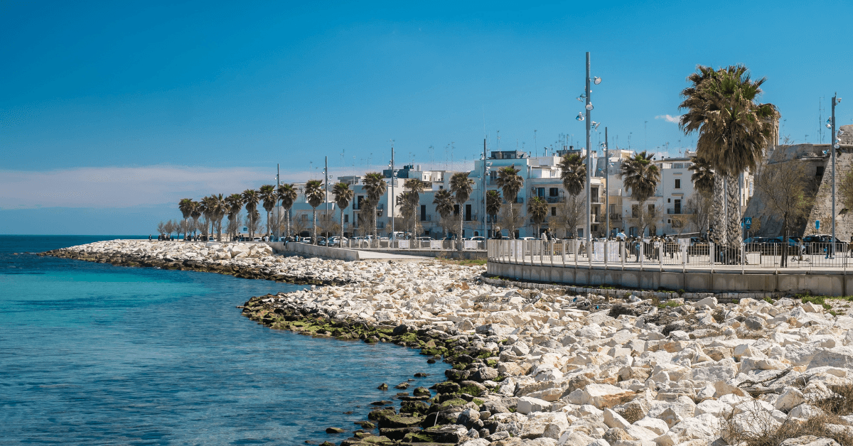 Alla scoperta delle migliori spiagge di Mola di Bari