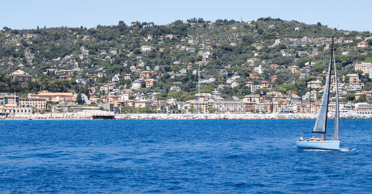 Le spiagge più belle di Pietra Ligure: Guida Completa 2026