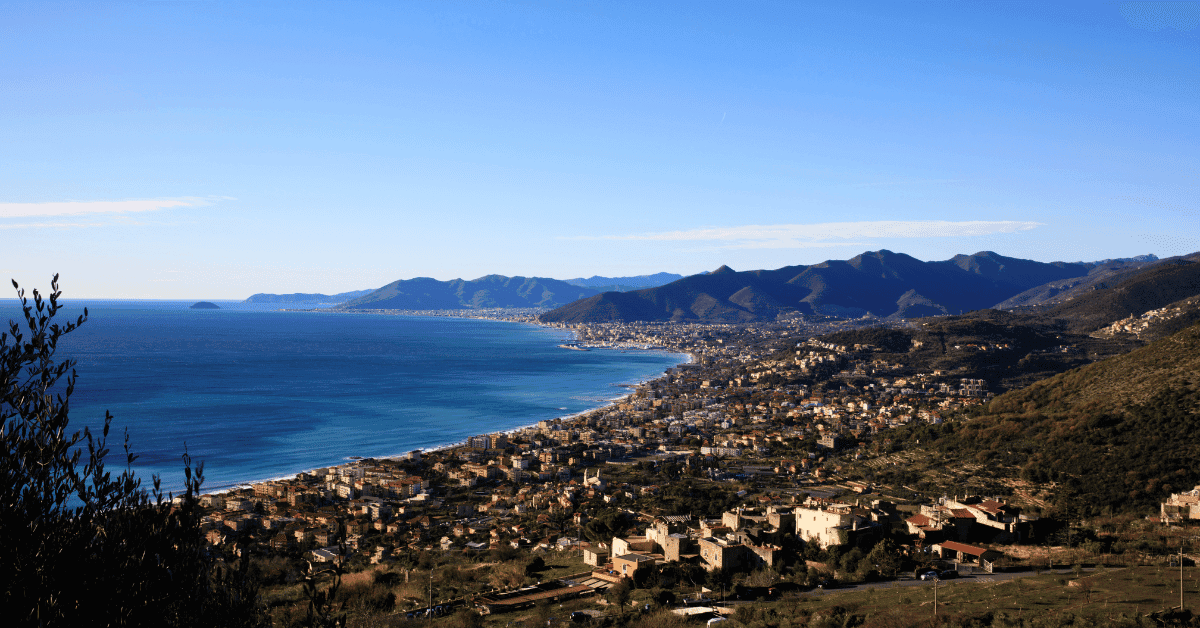 Alla scoperta delle migliori spiagge di Savona