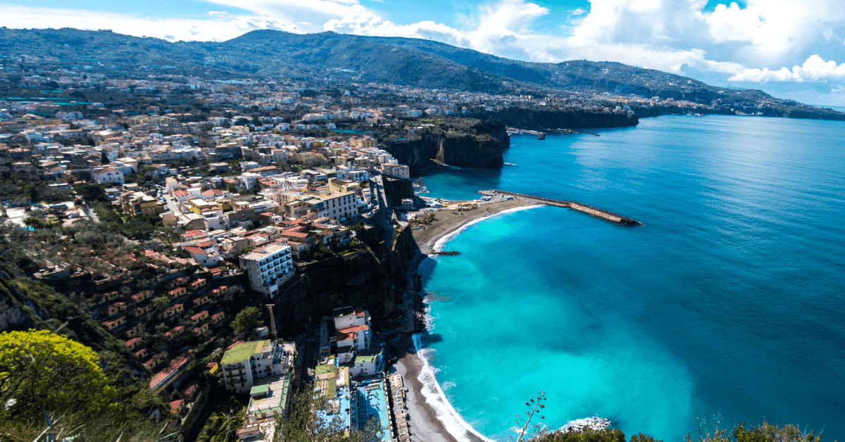 Alla scoperta delle migliori spiagge di Sorrento
