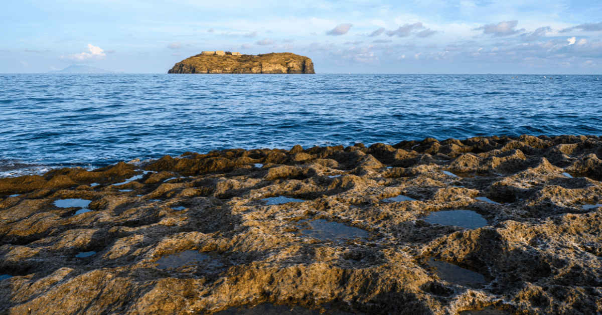 Alla scoperta delle migliori spiagge di Ventotene