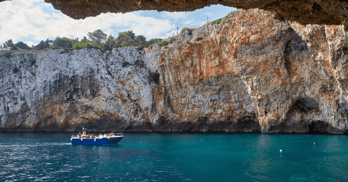 Spiagge.it e Cala San Giovanni: il futuro del turismo tra mare, sole ed esperienze uniche