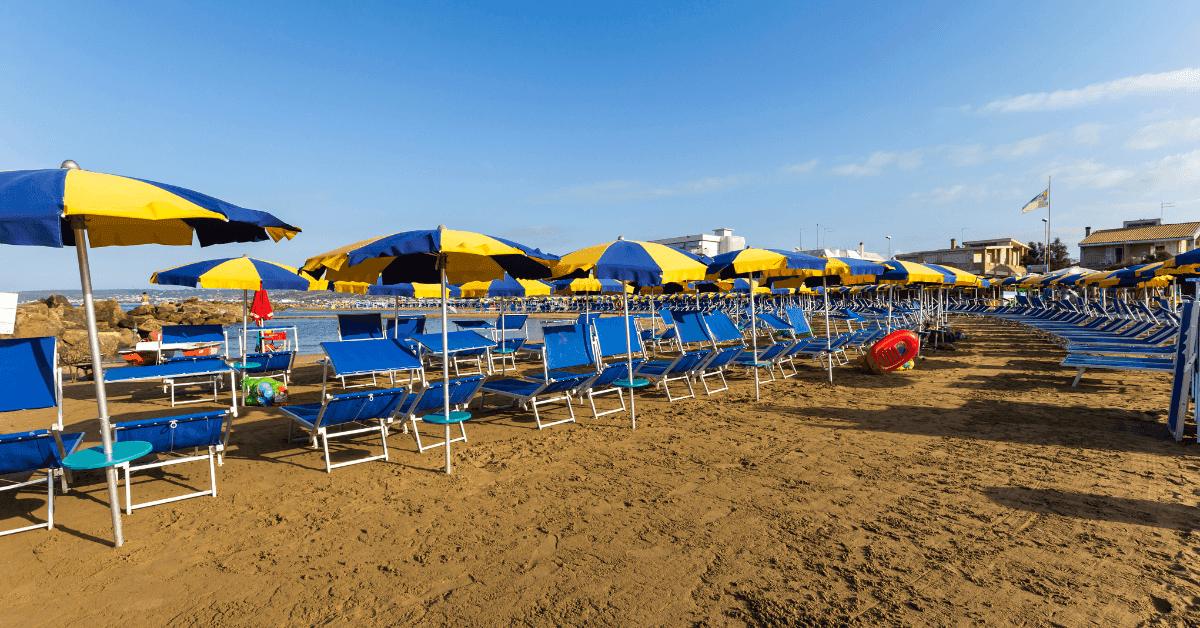 Spiaggia demaniale: cos'è e come funziona
