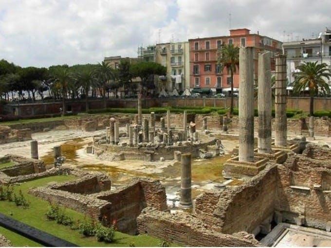 Visita guidata alle antiche costruzioni romane di Pozzuoli