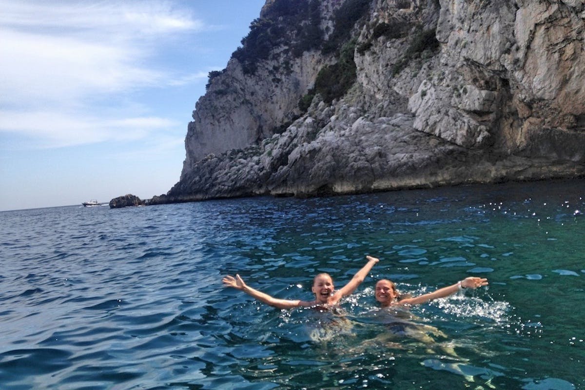 Tour in barca Sorrento e Capri con nuoto e snorkeling