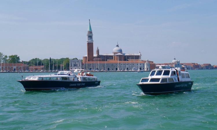Tour a piedi di Venezia e mini giro in barca opzionale