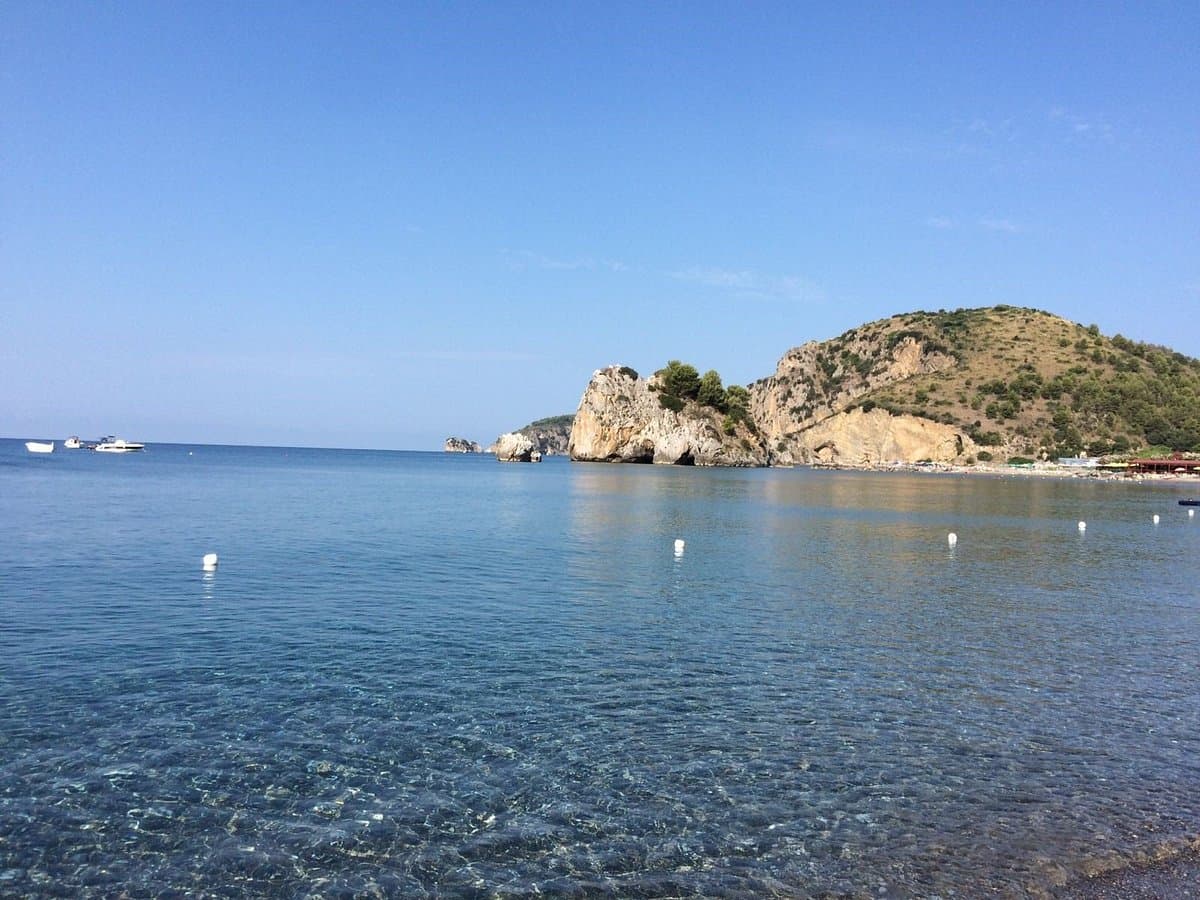 arco naturale palinuro.jpg