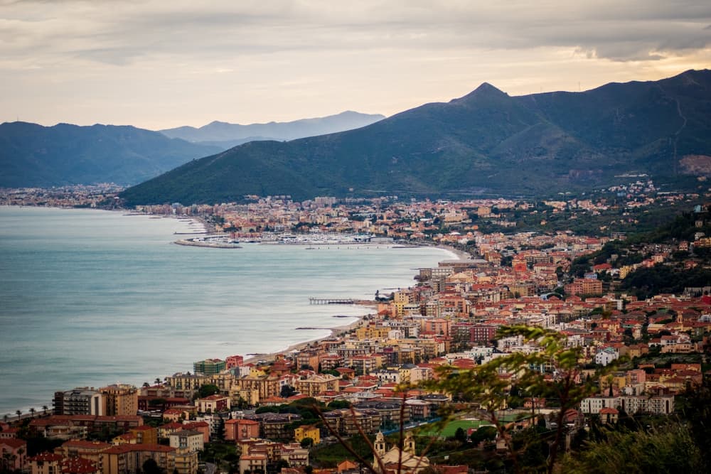 Pietra Ligure: Cosa Vedere e Fare nel 2026 per una Vacanza al Mare