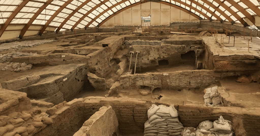 Spiagge vicine i più bei siti archeologi di Italia