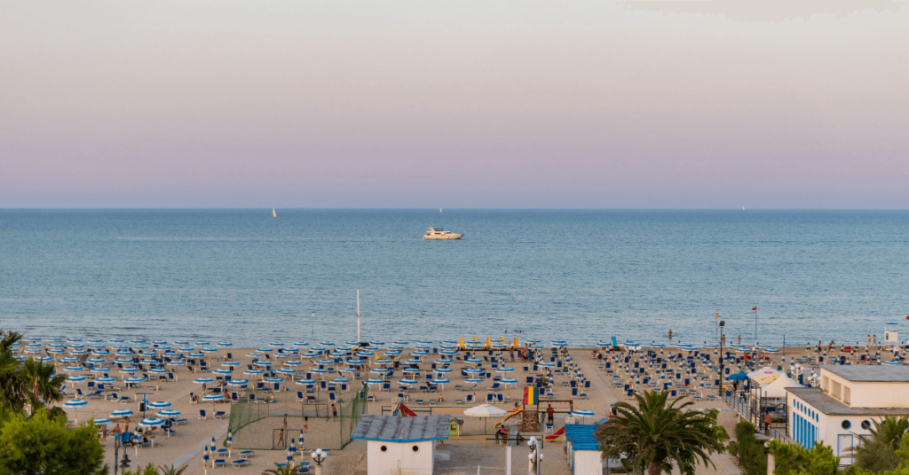 spiagge alba adriatica