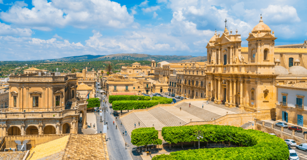 10 posti imperdibili noto, cosa vedere noto, sicilia