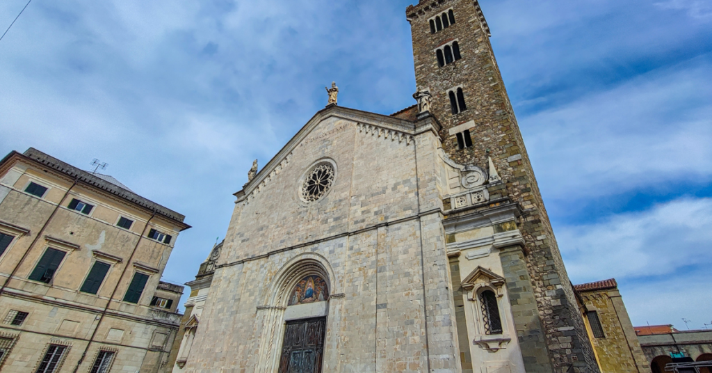 10 posti imperdibili sarzana, cosa vedere sarzana, liguria